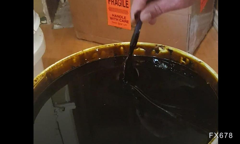 特朗普能源停火与柴油协议解析，对俄制裁转向与油市影响